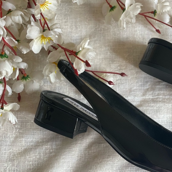 NEW STEVE MADDEN sling back sandals (with box) - Picture 5 of 8